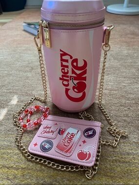 Pink Can Crossbody Bag with Gold Chain